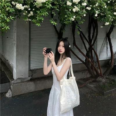 彩鸾春色